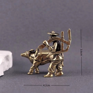 Ornamento in ottone massiccio a forma di <span class=keywords><strong>aratro</strong></span> e bestiame che lavora duro per fare soldi, perfetto per collezioni d'arte e come regalo - Product Image 5