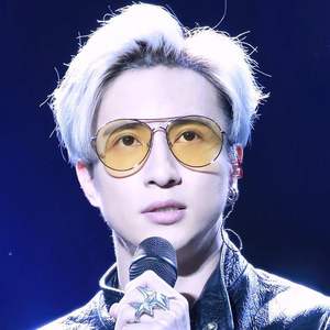 Lunettes de soleil aviateur unisexes, monture argentée, verres jaunes, protection UV400, design ovale, pour la conduite et les activités de plein air - Product Image 2