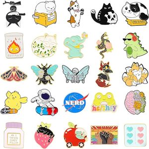 वैयक्तिकृत कस्टम डिज़ाइन ब्रोच पिन एनीमे स्टाइल जिंक मिश्र धातु कस्टम हार्ड इनेमल पिन सॉफ्ट इनेमल पिन - Product Image 5