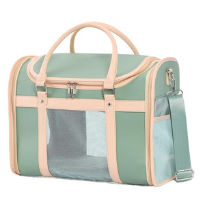 Transportadora Cuadrada Clásica Personalizada para Perros y Gatos, Aprobada por Aerolíneas, Bolsa de Viaje Transpirable para Debajo del Asiento con Ventilación de Malla - Product Image 1