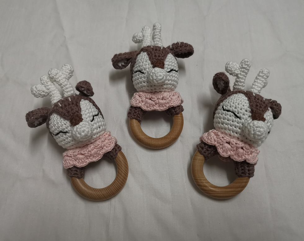 Wholesales 100% Handmade Cotton Crochet Animal Stuffed Rattles Baby Knitted Ring Rattle Amigurumi toy for newborn infant