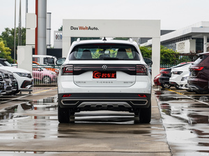 In Stock VolkswagenS <span class=keywords><strong>T</strong></span>-<span class=keywords><strong>cross</strong></span> benzina <span class=keywords><strong>auto</strong></span> usate 1,5 l di lusso SUV comfort veicoli benzina cinese a basso chilometraggio <span class=keywords><strong>auto</strong></span> di seconda mano - Product Image 6