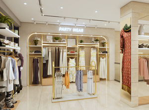 Espositore per Abbigliamento Moderno in MDF Minimalista Personalizzabile Design Assemblabile per Negozi di Abbigliamento - Product Image 4