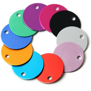 המפעל הסיטונאי מותאם אישית לוגו זול יותר אלומיניום עיצוב מתכת שם חיית מחמד תחריט - Product Image 2