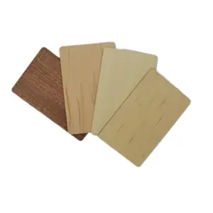 Cartão de madeira inteligente Rfid personalizado 125 Khz 13.56mhz Nfc 213/215/216 NFC Cartão de visita Cartão de madeira Rfid de proximidade regravável