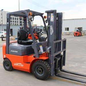 Chariot élévateur diesel de haute qualité 1,5 tonne 1,8 tonne, prix compétitif, livraison rapide, chariot élévateur 1500 kg 1800 kg fabriqué en Chine - Product Image 1