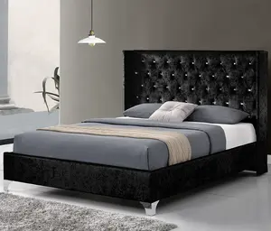 Nieuwste Moderne Dubbele King Size Verpletterd Fluwelen Stof Gestoffeerde Platform Bed Met Diamant Knoppen En Vleugel Hoofdeinde