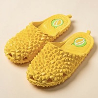 Chaussons unisexe en EVA souple, style influenceur vietnamien d'Asie du Sud-Est, avec bandeau en forme de durian et pampilles