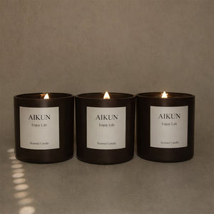 AIKUN Custom Clear Heavy Base Minimalist Scented Candle Glass Container Holder for Hotel Room Fragrance Wholesale - Product Image 3