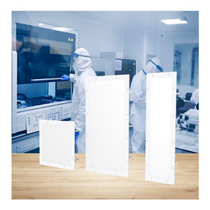 Proveedor de Iluminación LED Industrial Higiénica para Ensamblaje de Dispositivos Médicos con Superficie de Aluminio IP65 Fácil de Limpiar - Product Image 1