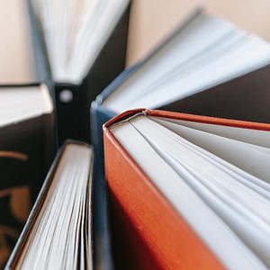 Usine d'impression chinoise expérimentée, reliure parfaite, catalogue brillant personnalisé de haute qualité, livre de bandes dessinées, magazine, dépliants à couverture rigide - Product Image 2