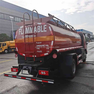 Camión tanque <span class=keywords><strong>de</strong></span> combustible FOTON 4x2 a la <span class=keywords><strong>venta</strong></span> Camión tanque <span class=keywords><strong>de</strong></span> combustible <span class=keywords><strong>de</strong></span> capacidad <span class=keywords><strong>de</strong></span> 5000L a 10000L a la <span class=keywords><strong>venta</strong></span> con capacidad <span class=keywords><strong>de</strong></span> 5000L a 10000L - Product Image 4