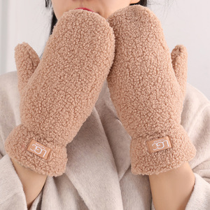 Mitaines en fausse fourrure Uggfluff pour femmes, longueur poignet, sans doigts, doublées de sherpa, mitaines convertibles en gants - Product Image 5