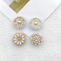 JINYU En gros Cache-boutons en métal pour chemises femme, décoratifs avec strass, clips de bouton, cache-boutons, boutons de manchette, logo perle