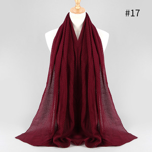 2021 Design più recente, in cotone morbido e liscio, rughe Prime crimpate, Hijab, sciarpe pieghevoli di <span class=keywords><strong>grandi</strong></span> dimensioni, sciarpa lunga tinta unita - Product Image 5