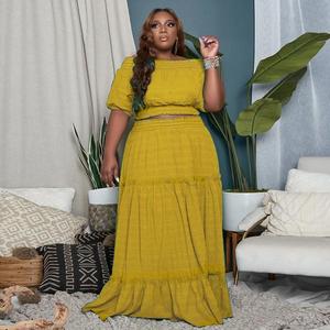 Ensemble populaire pour femmes : haut à manches courtes de couleur unie et jupe grande taille - Product Image 5