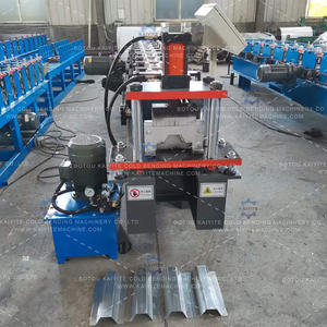 金属オメガ帽子プロファイル天井バッテン家具チャンネルロール成形機 - Product Image 5