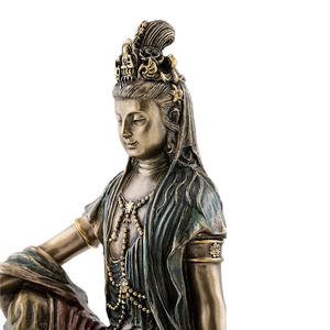 Acqua e la Luna Quan Yin Statua Dea della Misericordia e Compassione Scultura - Product Image 6