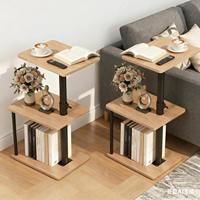 Table d'appoint d'angle rotative 360° avec plateau relevable, hauteur réglable, station de charge et roulettes pour canapé et chambre