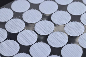Points adhésifs carrés auto-agrippants de haute qualité en tissu 100 % nylon découpé sur mesure, diamètre 10 mm - Product Image 2