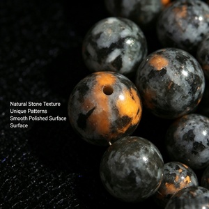 Perles en pierre <span class=keywords><strong>de</strong></span> lave naturelle, rondes, noires, en roche volcanique, perles en vrac <span class=keywords><strong>de</strong></span> 6 mm et 8 mm, perles <span class=keywords><strong>de</strong></span> pierres précieuses pour la fabrication <span class=keywords><strong>de</strong></span> bijoux DIY, bracelets, vente en gros - Product Image 4