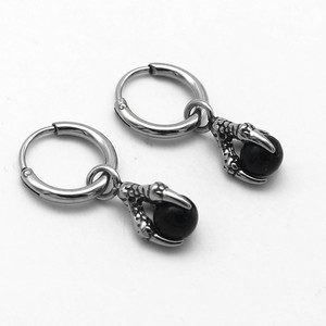 Yunnique – boucles d'oreilles en acier titane, griffe de Dragon, perle noire, bijoux à la mode pour hommes et femmes - Product Image 2