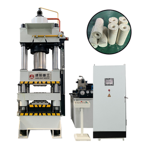 Presse hydraulique de 500 tonnes pour la fabrication de blocs de sel à lécher et de blocs d'aliments pour poissons, presse à briquettes haute densité à 12 cavités - Product Image 1