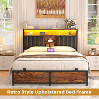 Lit moderne en métal pleine grandeur avec station de charge intégrée, tête de lit capitonnée en cuir, idéal pour hôtel, école, appartement, chambre à coucher