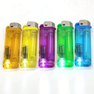 تسليم سريع مصباح يدوي ولاعة ليد متعددة الوظائف قابلة لإعادة الملء عجلة ولاعة حجرية للتدخين ولاعة السيجار الصوان - Product Image 6