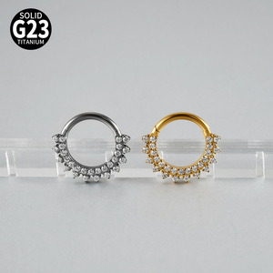Anillo Clicker de Titanio F136 con Doble Hilera de Circonitas Cúbicas de 1.2mm para <span class=keywords><strong>Piercing</strong></span> de <span class=keywords><strong>Nariz</strong></span> y Oreja, Proveedor Mayorista de Joyería - Product Image 1