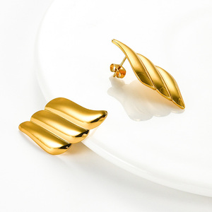 1 Paire de Boucles d'Oreilles Géométriques Hyperboliques en Acier Inoxydable Doré, Bijoux de Mode pour Femmes et Filles, Idéales pour les Fêtes - Product Image 2