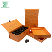 Fabricant de Guangzhou Emballage de cadeau de luxe avec logo personnalisé Truffe Boîte de chocolat en papier rigide à fermeture magnétique de qualité alimentaire