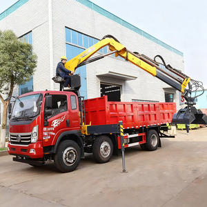 Camión de Basura SINOTRUK 4*4 de Tipo Garbage <span class=keywords><strong>con</strong></span> Sistema de Agarre, Ideal para el Reciclaje y la Limpieza de Residuos de Construcción de Madera y Otros Trabajos - Product Image 2