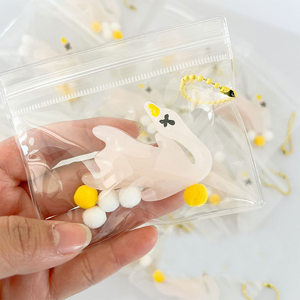 Jouet à presser canard rôti 6 cm changeant de couleur, super doux en TPR pour soulager le stress, cadeau créatif populaire pour enfants et adultes, portable - Product Image 1