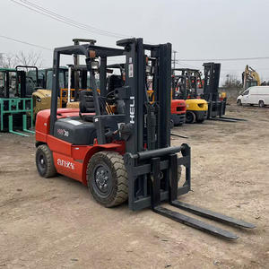 中古ヘリ30 3トン多目的ディーゼルFWD内燃式フォークリフト良好な状態で費用対効果が高い - Product Image 6