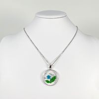 2025 vente chaude Transparent coloré marguerite mode fleur séchée pendentif rond vraie fleur bijoux résine fleur collier