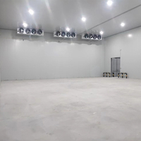 Chambre froide pour le stockage des fleurs avec système de contrôle de l'humidité pour la préservation des fleurs fraîchement coupées