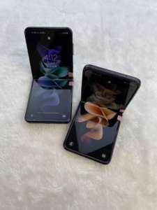 Venta al por mayor usado para <span class=keywords><strong>Galaxy</strong></span> Z <span class=keywords><strong>Flip</strong></span> <span class=keywords><strong>3</strong></span> Global desbloqueado teléfonos móviles 128GB <span class=keywords><strong>256GB</strong></span> almacenamiento LTE celular <span class=keywords><strong>5G</strong></span> versión precio bajo - Product Image 2