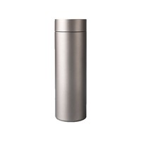 Bouteille isotherme en titane pur Grade 1, design esthétique, grande capacité 500 ml, couleur grise, motifs de fleurs de glace gravés au laser