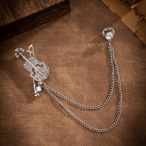 Broche en forme de violon plaquée or avec chaîne en strass de cristal pour homme, décoration de costume, bijoux de fête - Product Image 5