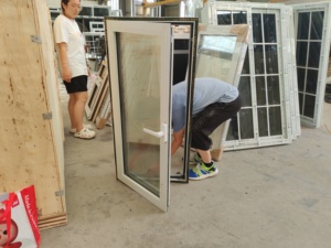 Ventana Abatible y Giratoria de Aleación de Aluminio con Rotura de Puente Térmico, Doble Vidrio Aislante, Resistente al Viento, <span class=keywords><strong>Precio</strong></span> de Fábrica, para el Hogar - Product Image 4