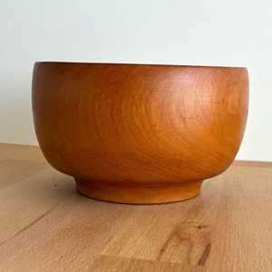 Tazón de Madera Artesanal de Primera Calidad, Decorativo, Natural, Sostenible y Orgánico, Perfecto para la Mesa de Comedor o la Cocina - Product Image 4