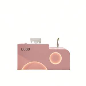 Escritorio de recepción de salón de belleza de estilo de lujo de diseño moderno Color Rosa Color dorado Escritorio de recepción de tienda de ropa de peluquero opcional - Product Image 1