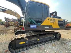 Pelle sur chenilles Volvo EC210DL originale de 21 tonnes, modèle 2018, capacité de 1,2 m³, moteur Komatsu en bon état, utilisée en stock - Product Image 3