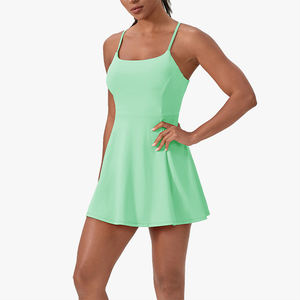 Robe de tennis d'été personnalisable avec logo pour femmes, rembourrée, séchage rapide, robe de sport, jupe courte de course - Product Image 1