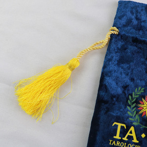 Emballage cadeau pour bijoux personnalisés, pochettes en velours bleu marine avec cordon de serrage, sacs pour la présentation de bijoux avec logo et pompon - Product Image 5