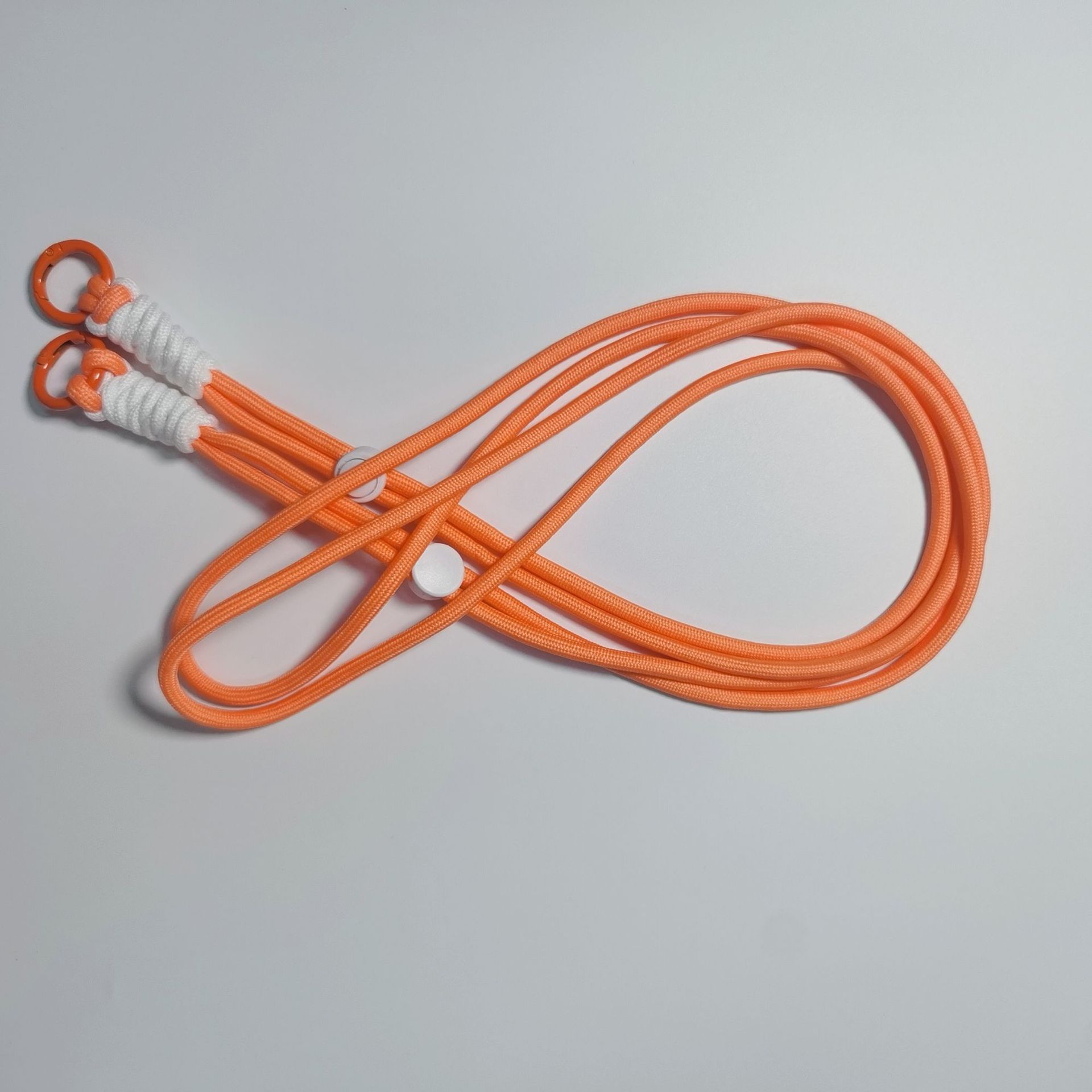 Orange pâle