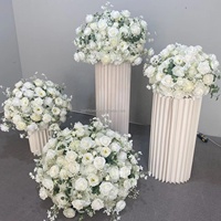 Fleurs et plantes décoratives OEM, centres de table pour événements de mariage, boule de fleurs artificielles en soie, décorations de mariage, fournitures