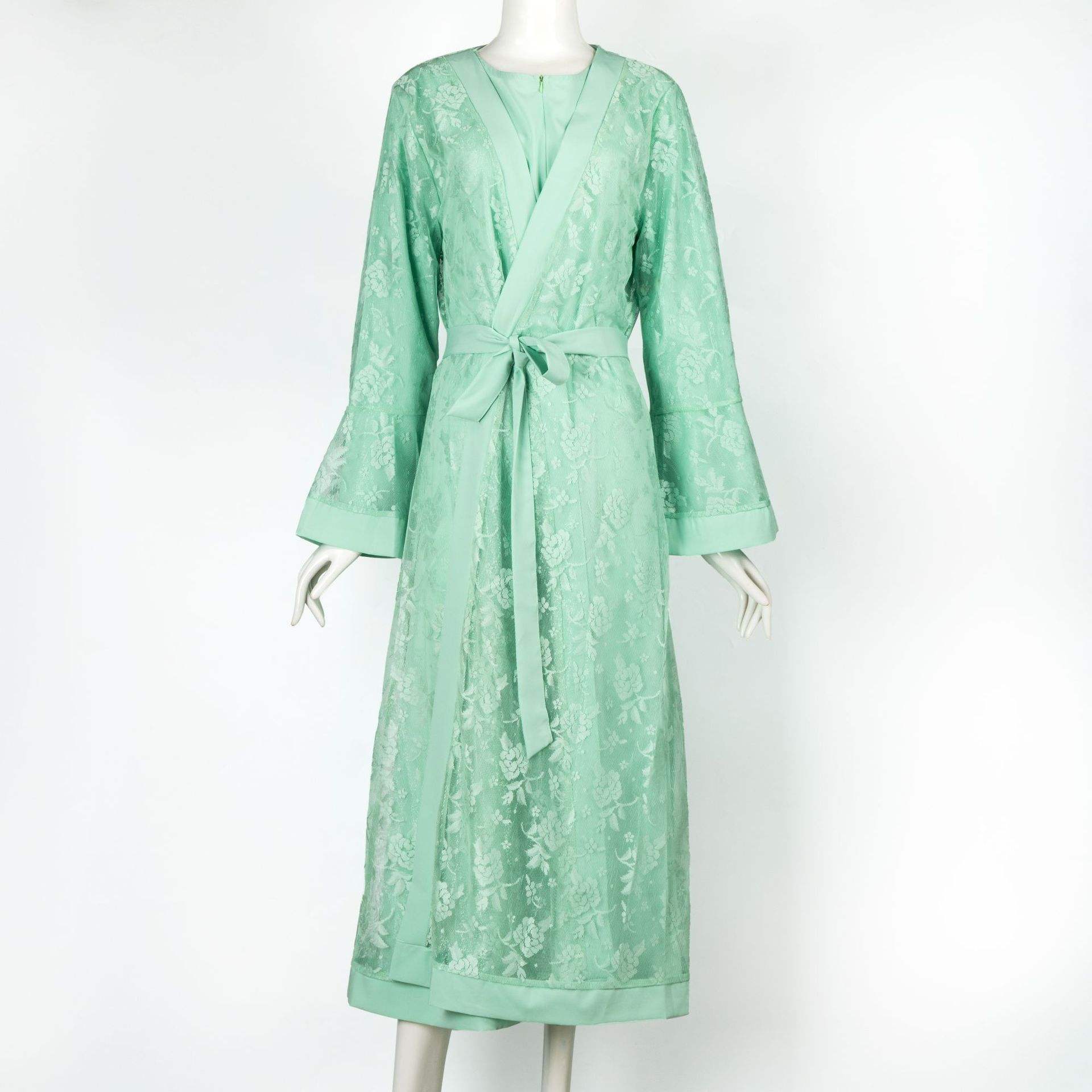 สีเขียว