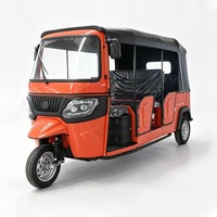 Tuk-Tuk Électrique Fermé Haute Confort et Haute Stabilité, Tricycle Rickshaw 6 Passagers, Transport 3 Roues 72V
